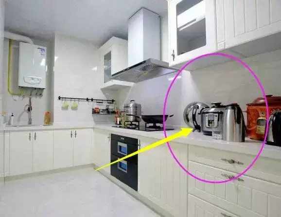 廚房是家裡的財庫!不想越住越窮「廚房裡千萬別放」這3樣東西 隨便中1樣「再富裕」也會越住也窮