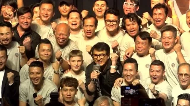 洪金寶：我捧出來的人，後來我都叫不動了！成龍：沒有我叫不動的人！