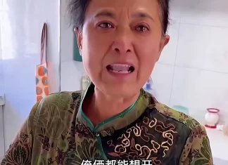 得知兒媳無法懷孕，婆婆強忍心傷，淚眼婆娑教育兒子，一句話惹淚，網讚：這種婆婆哪裡找