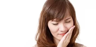 牙齦出血頻繁發生，或與這6個問題息息相關，不要忽視