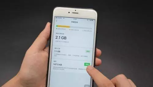 手機里最好不要存這3種照片!如果有馬上刪掉!