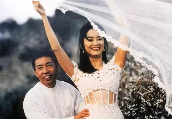 林青霞婚姻維持25年，近日才說出當初為什麼嫁刑李源！她：感謝秦漢18年不娶之恩！