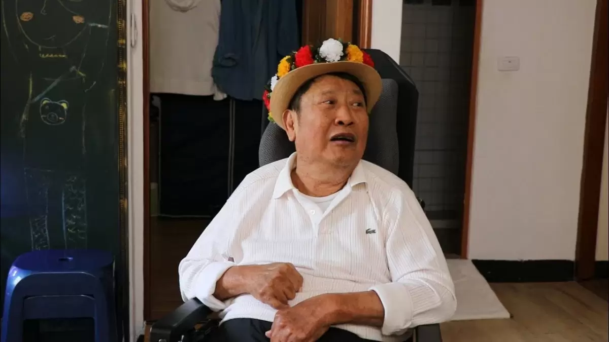唱紅愛你一萬年！山地歌王「重摔智力退化」妻兒遠走美國「輕生被救回」72歲晚景曝光：聽歌就流淚