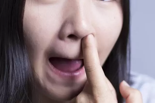 為什麼不能亂摳肚臍眼？原來肚臍眼連的根本不是腸子，漲知識了