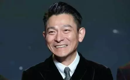 葉德嫻當年幫劉德華還4000萬欠債，如今老無所依淪落街頭，劉德華：養你一輩子