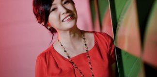根本母胎美人!53歲本土女星「跟風曬舊照」超狂顏值曝光 「久違回歸八點檔」網嚇歪:整個人變好瘦
