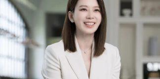 女星斜槓英語老師超吸金!英文課賣出逾2千萬營收,粉絲直呼:太強大
