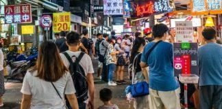 台灣知名夜市沒落!他現場一看「倒一排至少10間」 在地攤商嘆「下次就看不到我了」