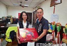 快訊/台中女參選人「拜票被潑糞」!全身沾滿穢物….
